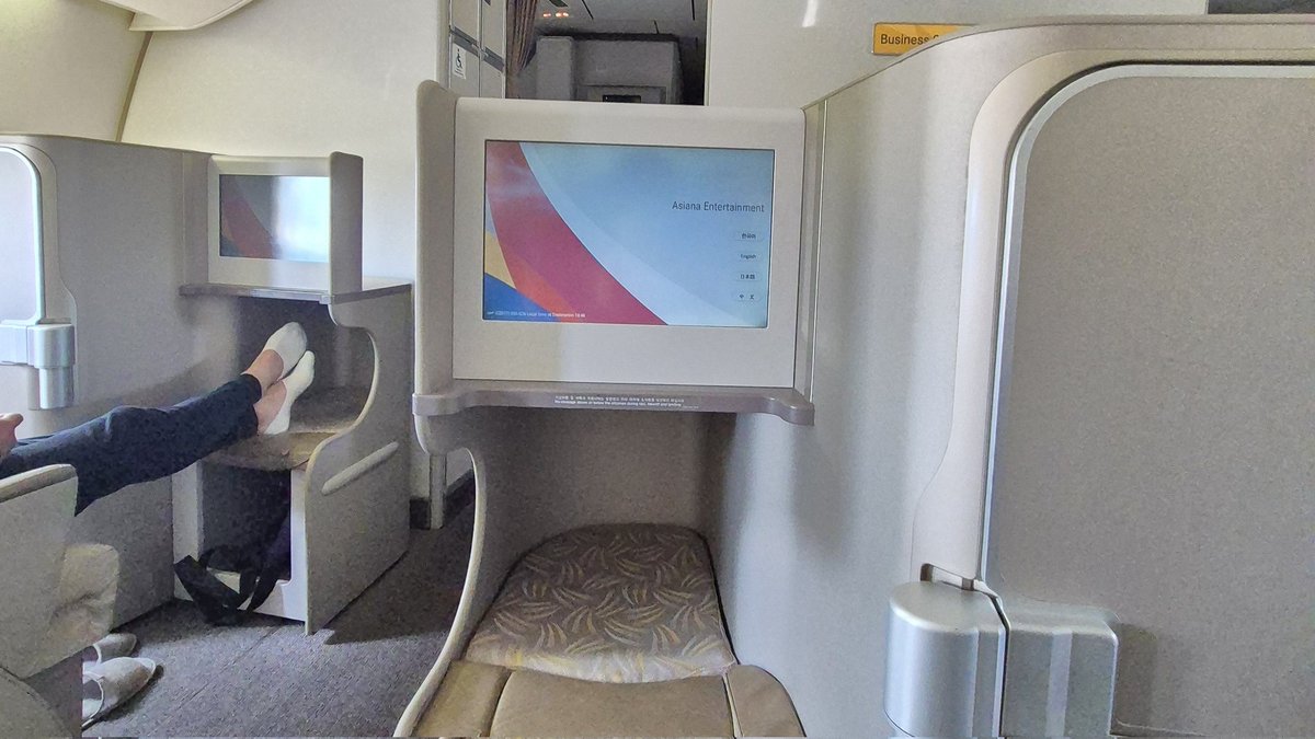 오사카 일년만 ... ㄷ.ㄷ