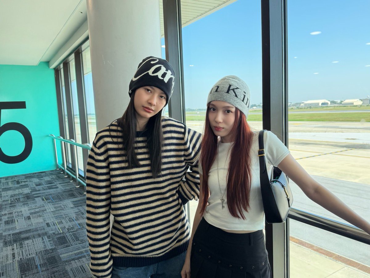 🎶 当旋律响起 爱意与思念声声呼唤…

万千花朵将再度绚烂绽放 🌸 

🎶 เมื่อเสียงเพลง ความรัก ความคิดถึง ร้องหา…
เหล่าดอกไม้นานาพร้อมกลับมาเบ่งบานอีกครั้ง 🌸 

2025 Blush Blossom Fan Fest In Macau 

#BBFanFestinMacau 
#GMMTV 

<a href="/NamtanTipnaree/">ถังถัง อ้าย หนี่ ~</a> <a href="/filmracha/">ฟิล์มรชา99🎞️</a> <a href="/panlyyy/">Milk (มิ้ลค์)</a> <a href="/loverrukk/">เลิฟรัก</a>