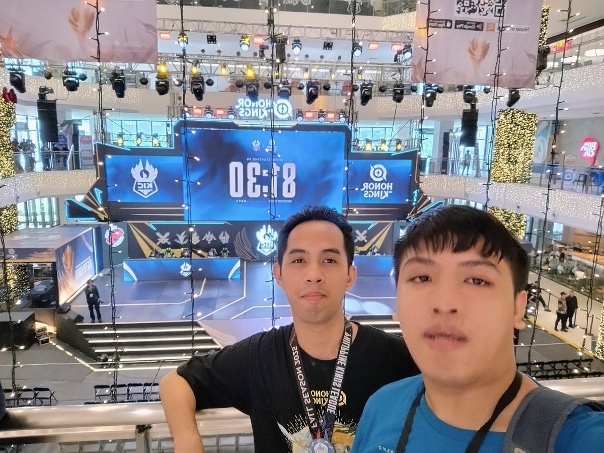 AromeBatoon's tweet photo. Yesterday had one of the best Relaxing and most fun weekend I've had watching the #HOK #KIC2025 yesterday, truly it was memorable and super fun meeting a lot of people form there!

Thank you #HOK https://t.co/hwx9DJMsWT