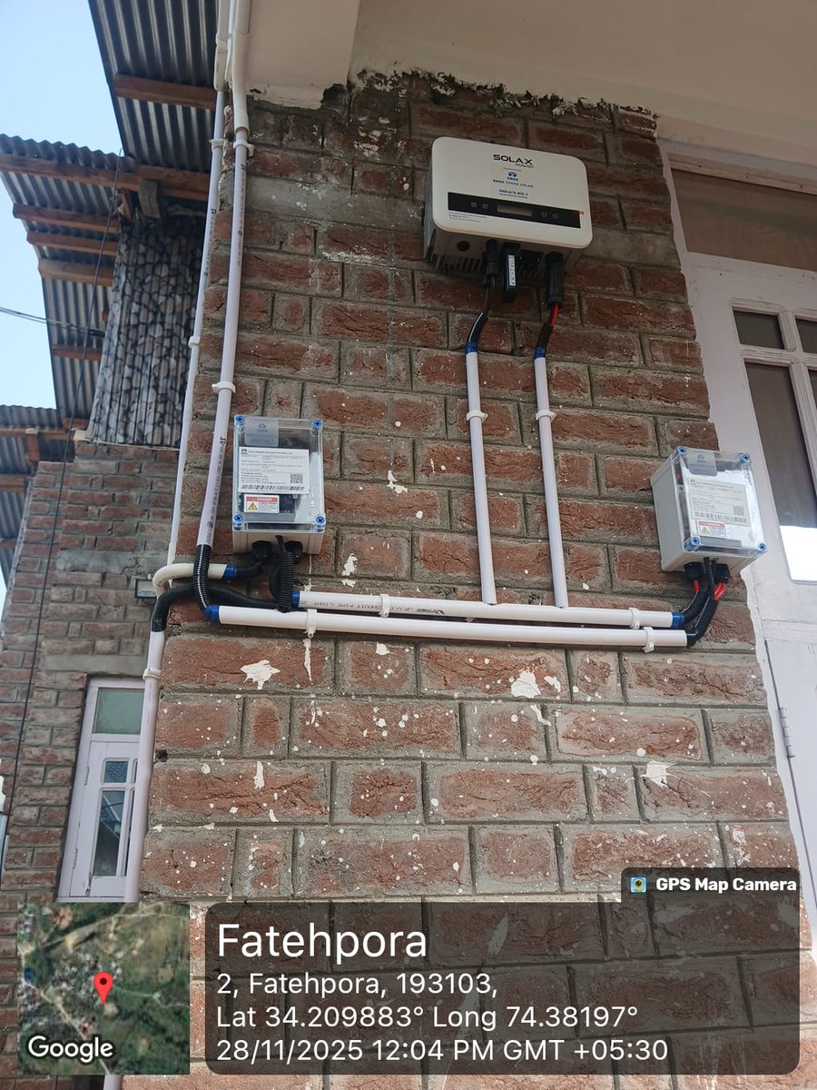 kpdcloffice's tweet image. Empowering Kashmir with clean energy 

Post-installation inspections completed for 5kWp SRT at Warpora (ESD Sopore) and 3kW SRT at Fatehpora (SD Baramulla-1st)

#SolarKashmir #RenewableEnergy #GreenPower #Sustainability #SolarRevolution #KPDCL