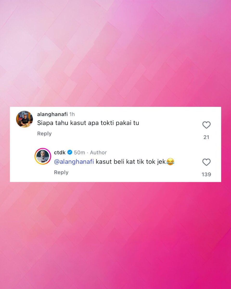 cartapop's tweet photo. Dato’ Sri Siti Nurhaliza when asked about the shoes she wears in a recent video on Instagram.

“kasut beli kt tik tok jek 😂” https://t.co/AvNONqPCnx