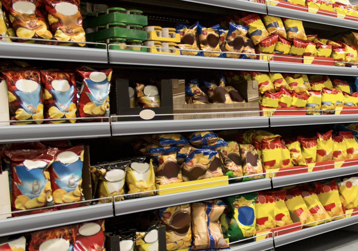 ReciklerkoCans's tweet image. Chips and snacks at supermarket. Brandless mockup✨🛒🤳

istockphoto.com/portfolio/Pand…

#Chips #Aisle #Snack #Shelf #Supermarket #Brandless #Packaging #MockupDesign #SnackTime #Food #Store  #Lays #Doritos #Pringles #Cheetos #Ruffles #Tostitos #KettleChips #Walkers #Herrs #Utz