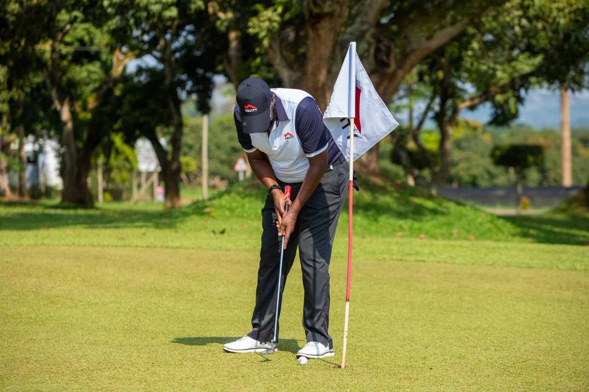 SharonkBirungi's tweet photo. Players taking their swings ⛳️ 

Every shot counts !!!

#EquityNaroGolfOpen 
#EquityBankUganda https://t.co/dMR8K1ULcw
