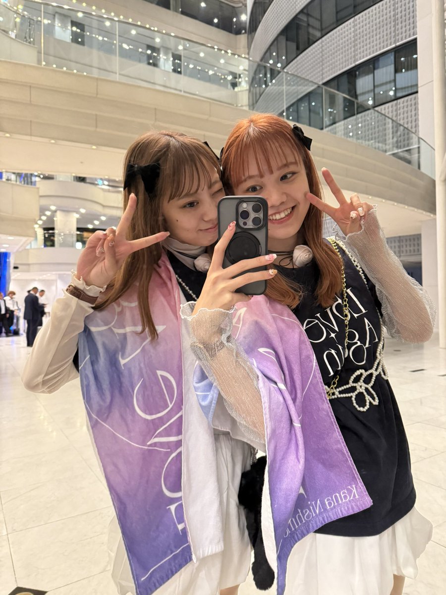 __22318's tweet photo. @89318_ (姉)と参戦したライブぜーんぶ楽しかったな🥺✨
カナ垢作ってみた！カナ友増えると嬉しいな☺️是非仲良くしてください🙇

#西野カナ
#カナ友 https://t.co/GS8OWLTDrS