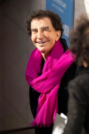 LaurentObertone's tweet image. Je rappelle en passant que Jack Lang, 86 ans, est payé 10 000 euros par mois (et par nous) pour présider &quot;l&apos;institut du monde arabe&quot; depuis 2013. En plus de ses retraites et privilèges. C&apos;est aussi ça, la &quot;République exemplaire&quot;.