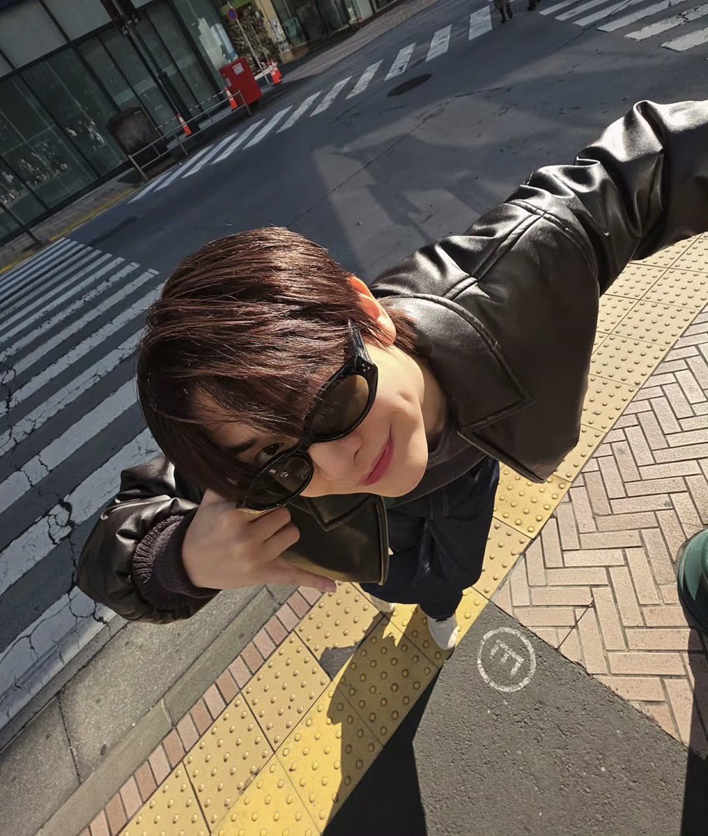 Zephyr19988's tweet image. วัยรุ่นเจนz หล่อมากค่ะ
 #maxky_rp