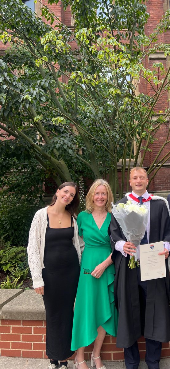 Kate Cwynarski tweet media