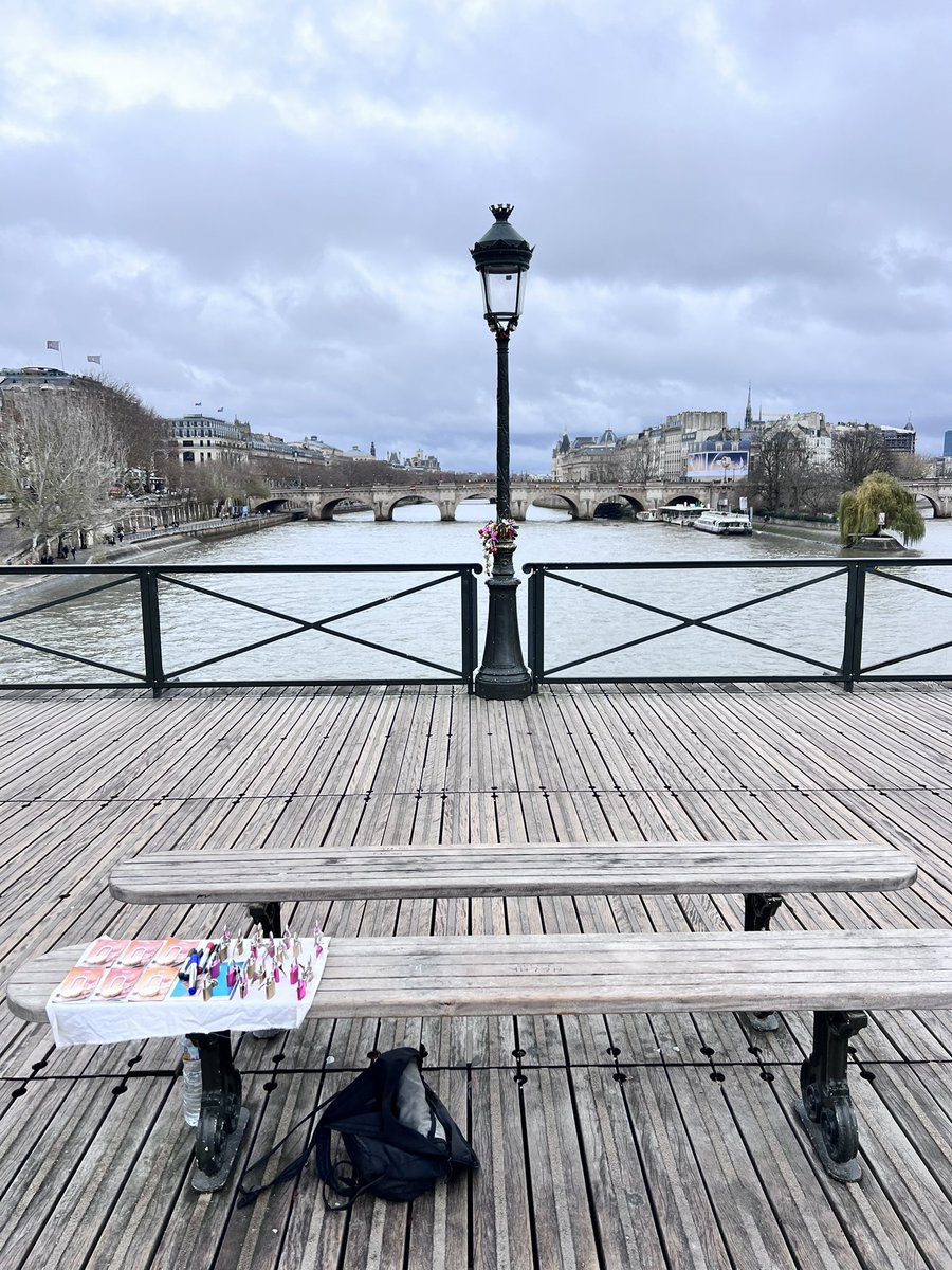 OliverTweete 🦊 tweet media