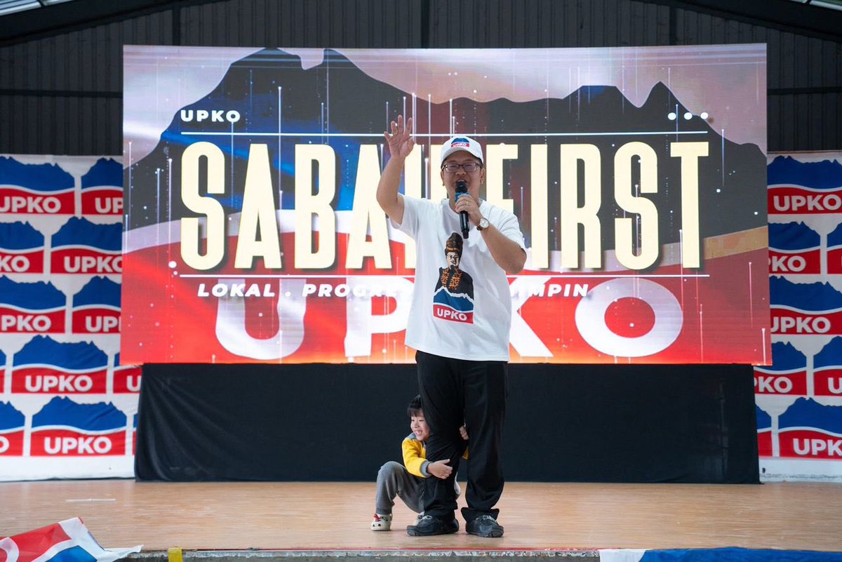 Ewon_Media's tweet photo. Terima kasih warga Kadamaian..

Saya akan terus bekerja keras untuk menjayakan Pelan Induk Pembangunan Kadamaian 2020-2035.

Saya akan terus berjuang untuk wawasan dan agenda Sabah First kita!

Lokal • Progresif
UPKO memimpin rakyat!

#SabahFirst https://t.co/pxmhgMLVgc