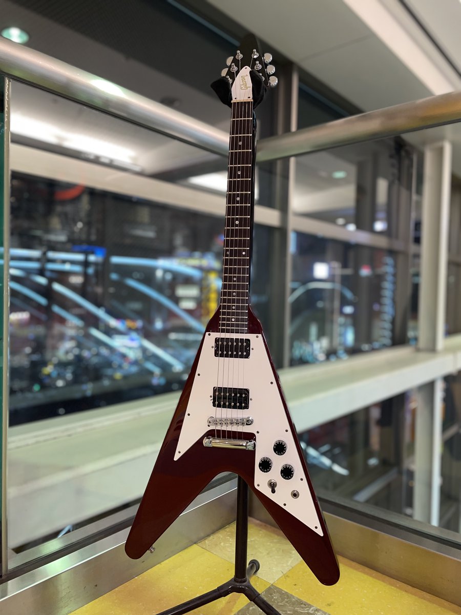 中古新入荷】Gibson USA / Flying V 67 Reissue CH［3.71kg/1991年製
