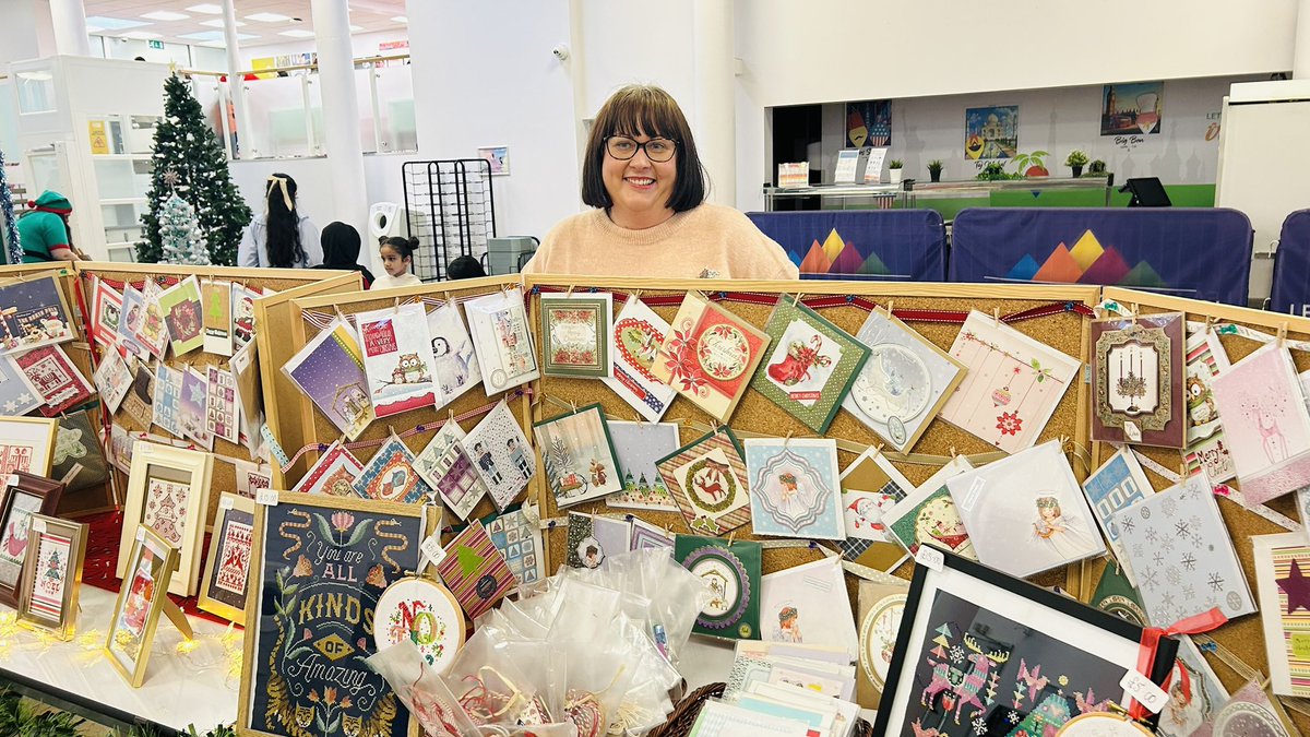 AJRAllModCons's tweet image. A pleasure to be at the fantastic @leamanorschool Christmas Fayre again! Don’t worry @ChilternLT central team, I’m still buying raffle tickets to get you a TV for your aerobics classes 😂. All proceeds this year to the fab @LevelTrust again ❤️