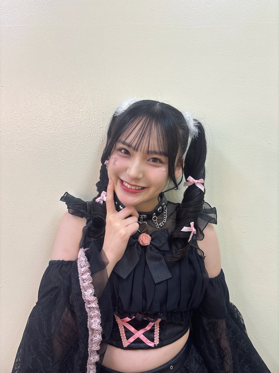 「#Popteen レギュラーモデル発掘オーディション」いよいよ明日最終日‼️

8:00-9:00 弾き語り配信♪
18:00〜 "ラスト"配信👊🏻🌟
カラオケしたり🎤メンバー真似メイクも!?

皆さんの少しの応援でも力になります❕
皆さん明日 #SHOWROOM に集合‼️
応援よろしくお願いします🙇🏻‍♀️

ALT見てね♩♩♩✮*｡ﾟ