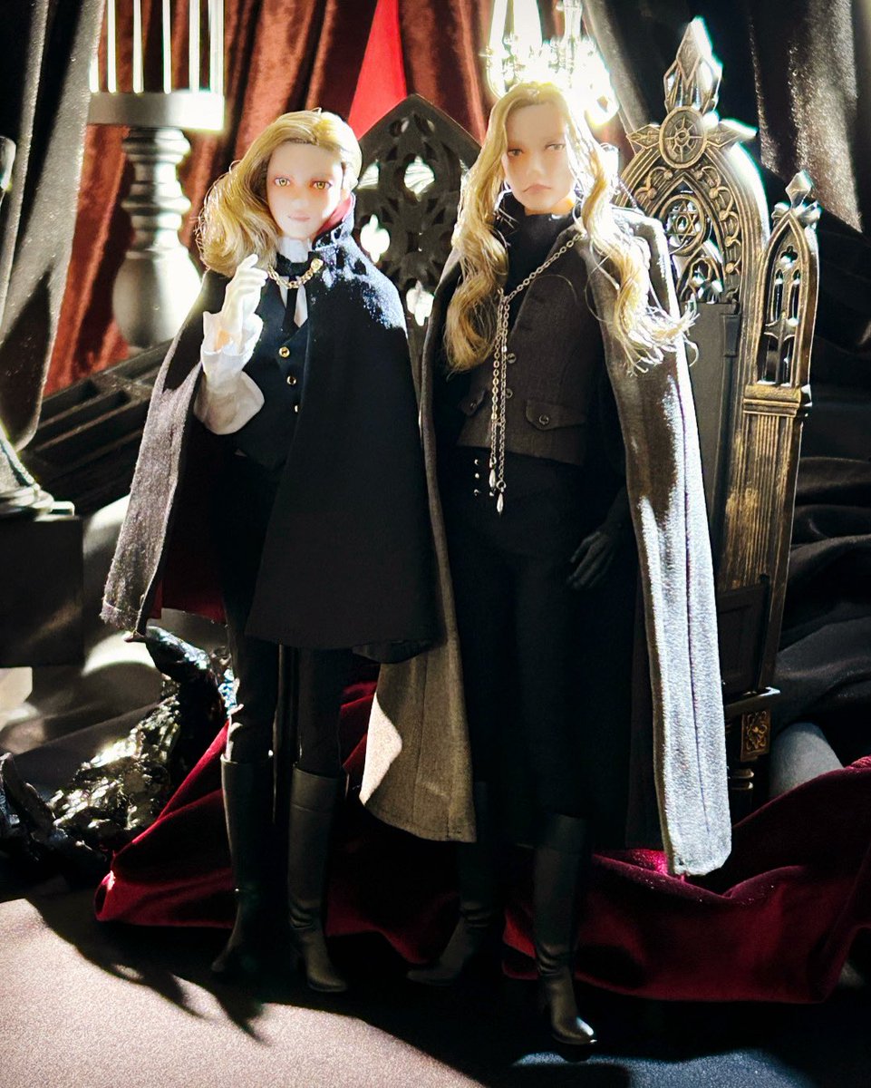 manabe2's tweet image. 今日11/29は、#いい服の日 
ペットワークスストアでヴァンパイアマントセット販売中です
#今日のペットワークスドール 
#六分の一男子図鑑 #petworksboys #petworks 

pwstore.ocnk.net/product/1819
pwstore.ocnk.net/product/1820