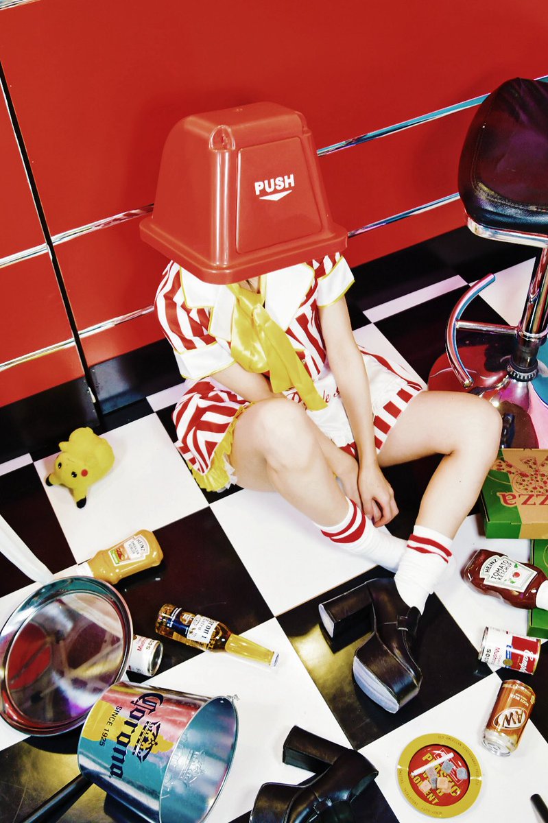 namachi_73's tweet image. 歪んだ世界こんにちは

Photo/@Po1vodeestrella