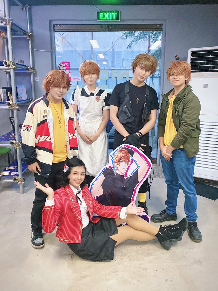 RivkaQourdelia's tweet image. 4 ML ❎
4 LUKEY ✅

#CodeRavenCSE 💛🌹