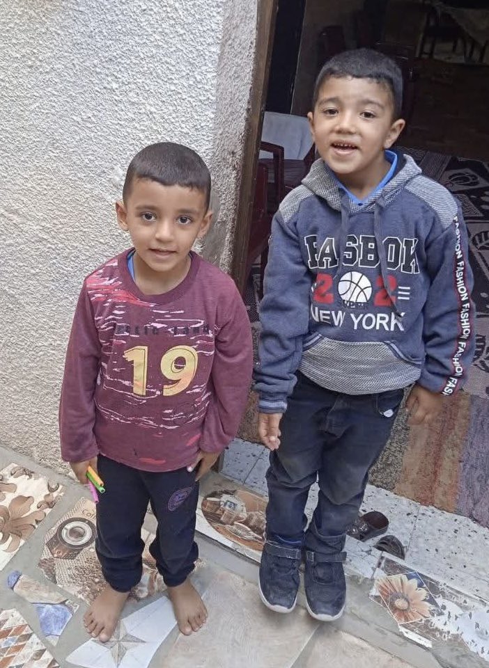 MustafaBarghou1's tweet image. Two Palestinian bothers the children, Fadi Abu Asi (8 years old) and Tamer Abu Asi ( 11 years old) were bothkilled today by the Israeli bombardment of Khan Younes in another Israeli violation of the ceasefire agreement. Since October 10th when the ceasefire agreement became…