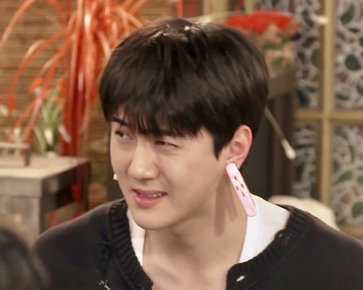 🌸 사랑둥이 귀염둥이 세훈이 🌸 tweet media