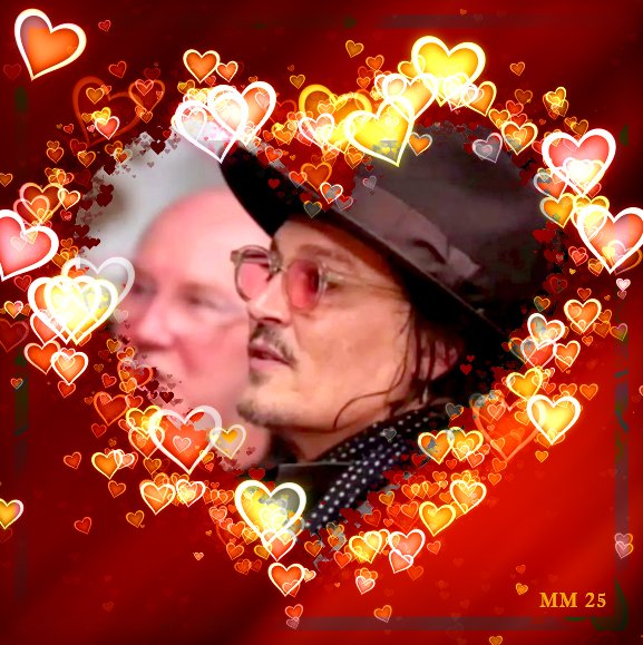NodeOperator_X's tweet image. YAY!
I got #FilterForge to work again in #Photoshop 🥳
I had to go their forum and find help, but I managed to follow the instructions and now it's working again until next time they update either of them 😁
Oh, the guy in the middle is #JohnnyDepp 🥰
He works all the time 😆