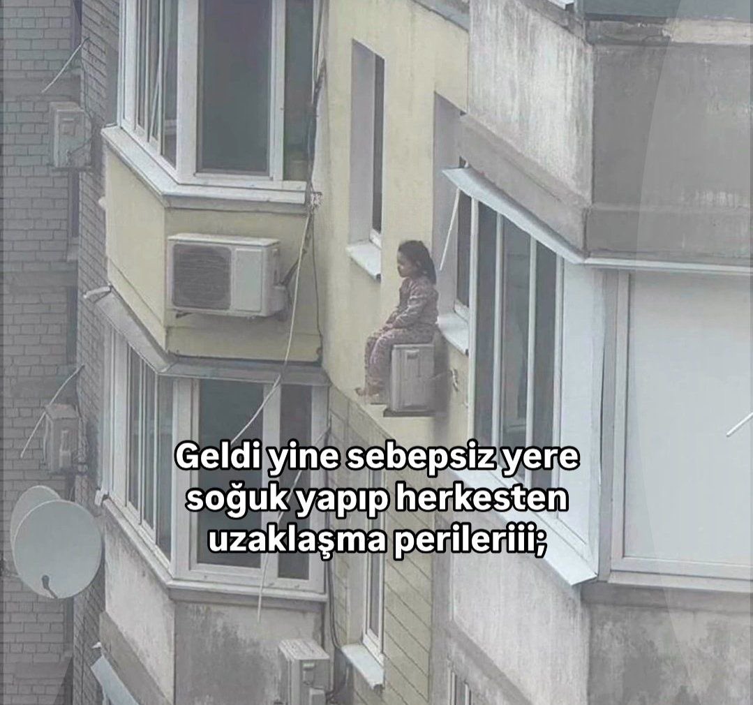 Esila (@yorgunbabyy) on Twitter photo 