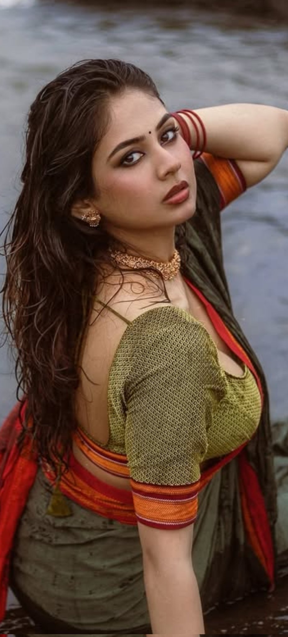 G6677pHbkAcbatC?format=jpg&name=large