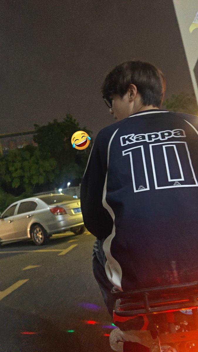 totoa_lxk's tweet image. しぬ笑笑笑
２部でたねちゃんがぐおじぇんの車()乗るやつ当たって笑ってたら
私も3部で当たってわらいしぬ笑笑笑