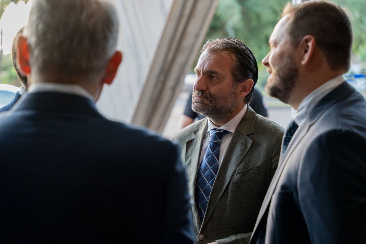 🔧 Hoy celebramos en el Recinto Ferial de Tenerife el II Congreso ASINTRAUTO, un encuentro que reune profesionales del sector del motor.

Evento organizado por ASINTRA en colaboración con la Consejería de Industria del Cabildo de Tenerife.

#industria