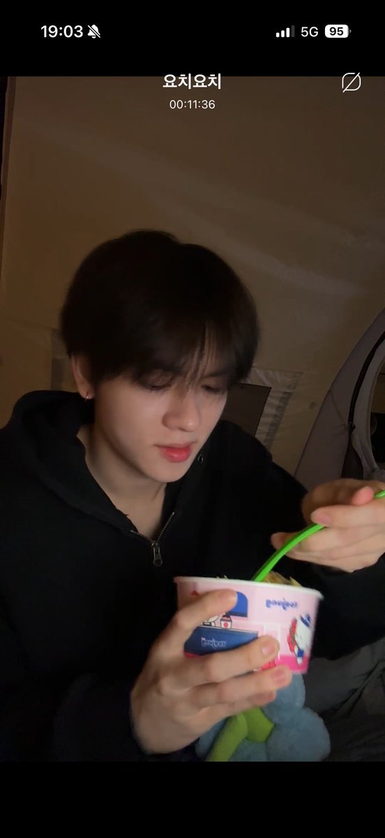 ‎ ᴷᵒʳⁿ ⋆.˚🍒ྀི ⋆ tweet media