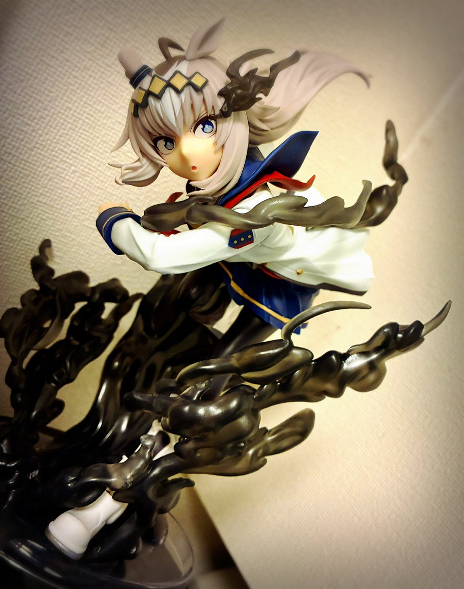 想定よりもデカいのでびっくりしました #オグリキャップ #ウマ娘