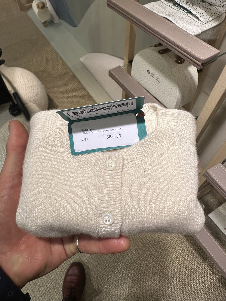 Alastair Hilton tweet media