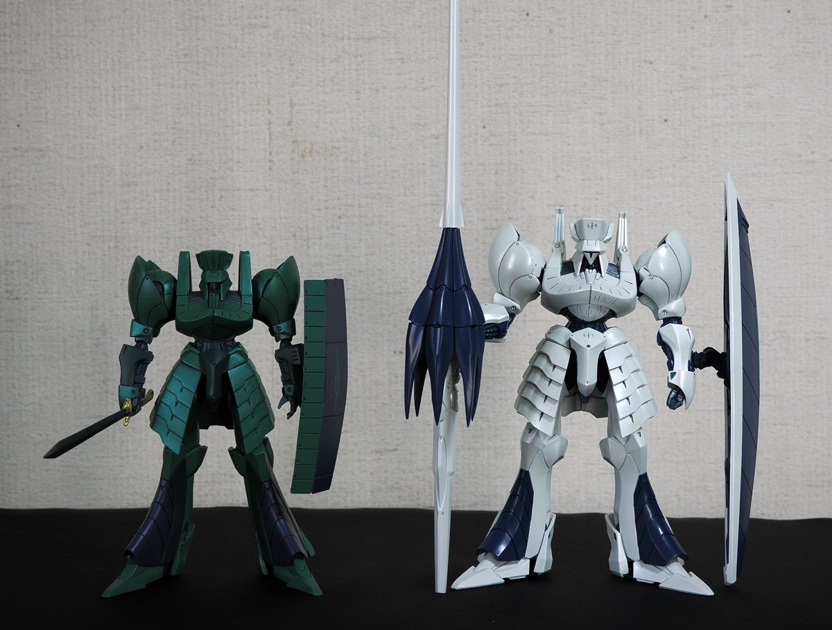 ファイブスター物語より ボークス 1/44SAVベルリン ホワイト