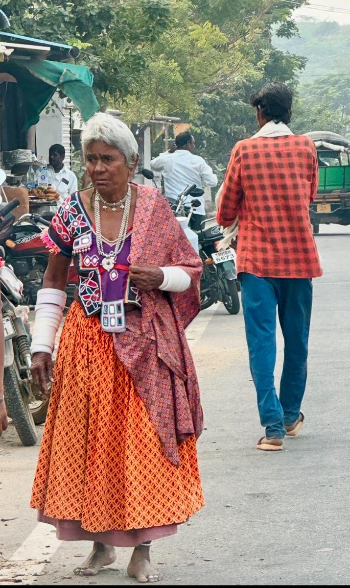 drshikhameel's tweet photo. प्रकृति के अनगिनत रूप..और हर रूप अपनी कहानी कहता है..
कभी सुकून, कभी ऊर्जा, कभी प्रेरणा..
हर रूप में छुपा है एक शांत सा जादू..
#AndhraPradesh #colorsoflife #colorsofnature #positiveenergy https://t.co/bFi7Hqw1xP