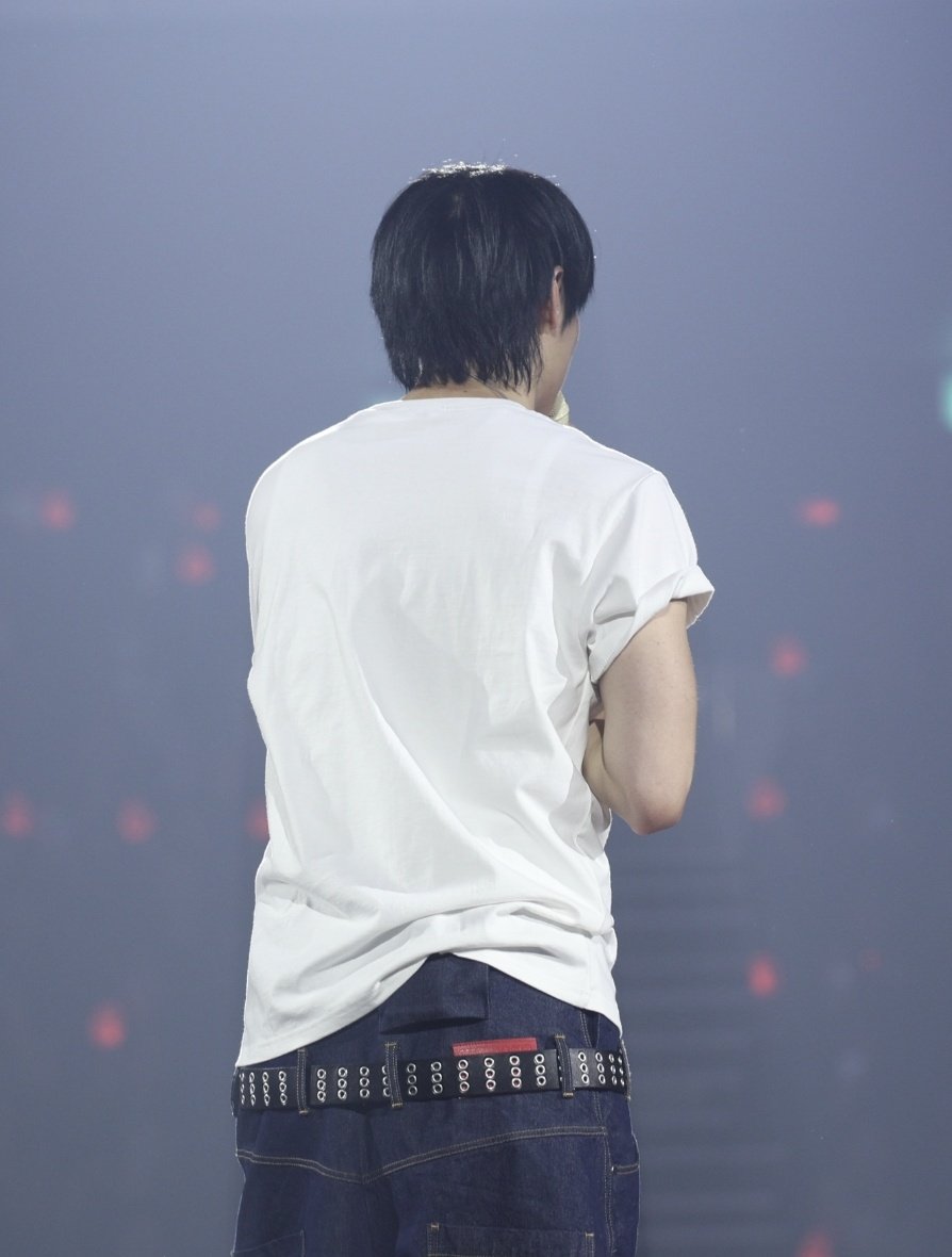 벨트만 밑에다 달고 새깅인 척하는 거 ㅈㄴ 웃기긔