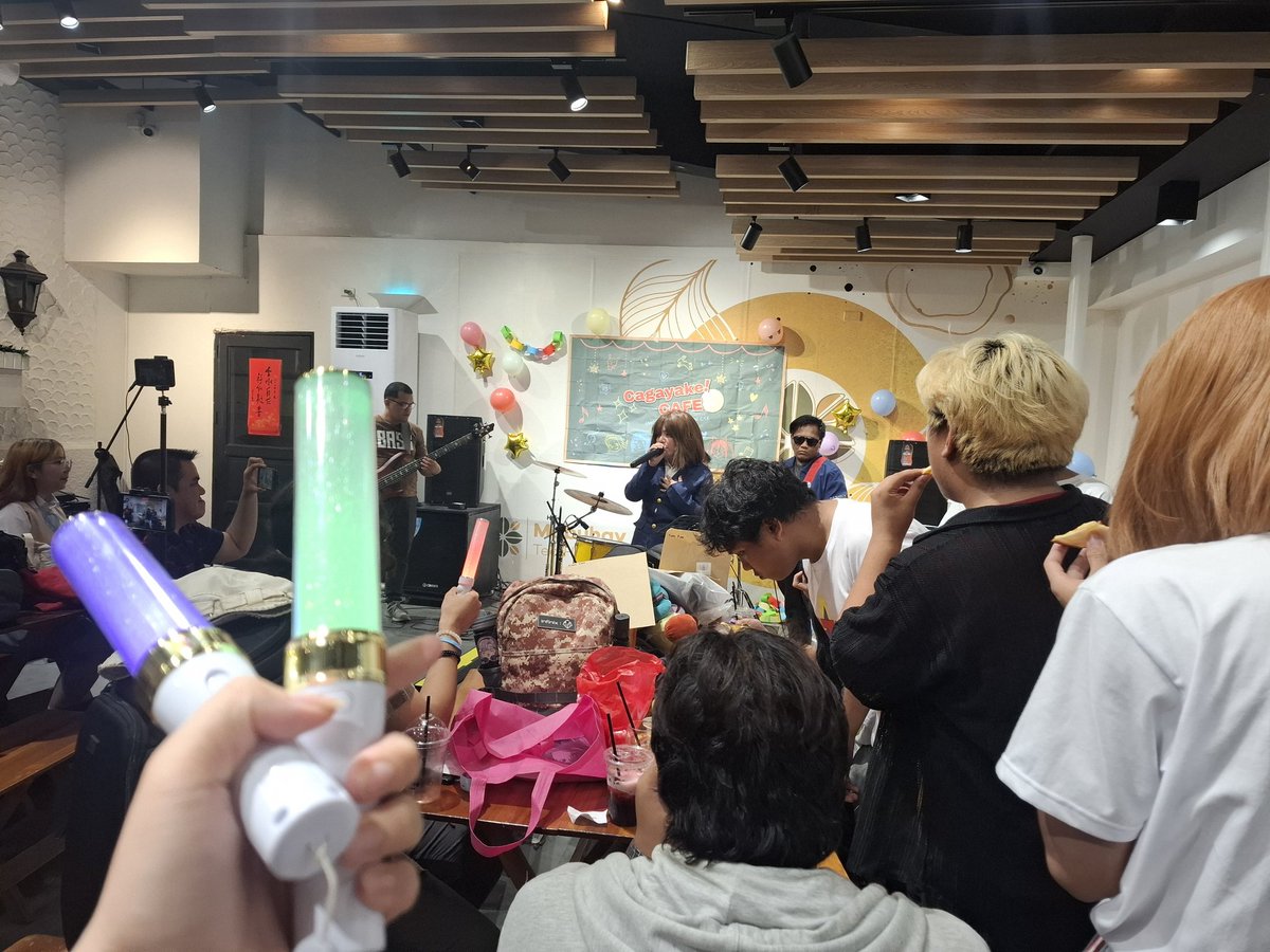 cagayakeCAFE's tweet photo. Thank you to everyone that helped us on this event! Don't forget to tag us and use #cagayakecafe #keionphcse 🎸 https://t.co/9ycVQnTcAv