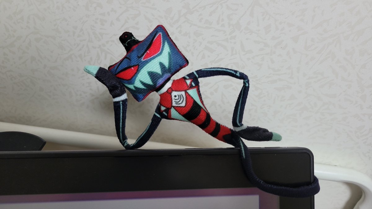 아니 원래 철사인형은 
꽈리고추와 진미채처럼 말라비틀어진 내 한심한 최애를 보며 즐기는 것 아니였나
이ㅅㄲ는 걍 철사인형이 돼도 지같아서 뭔 웃음도 안나옴