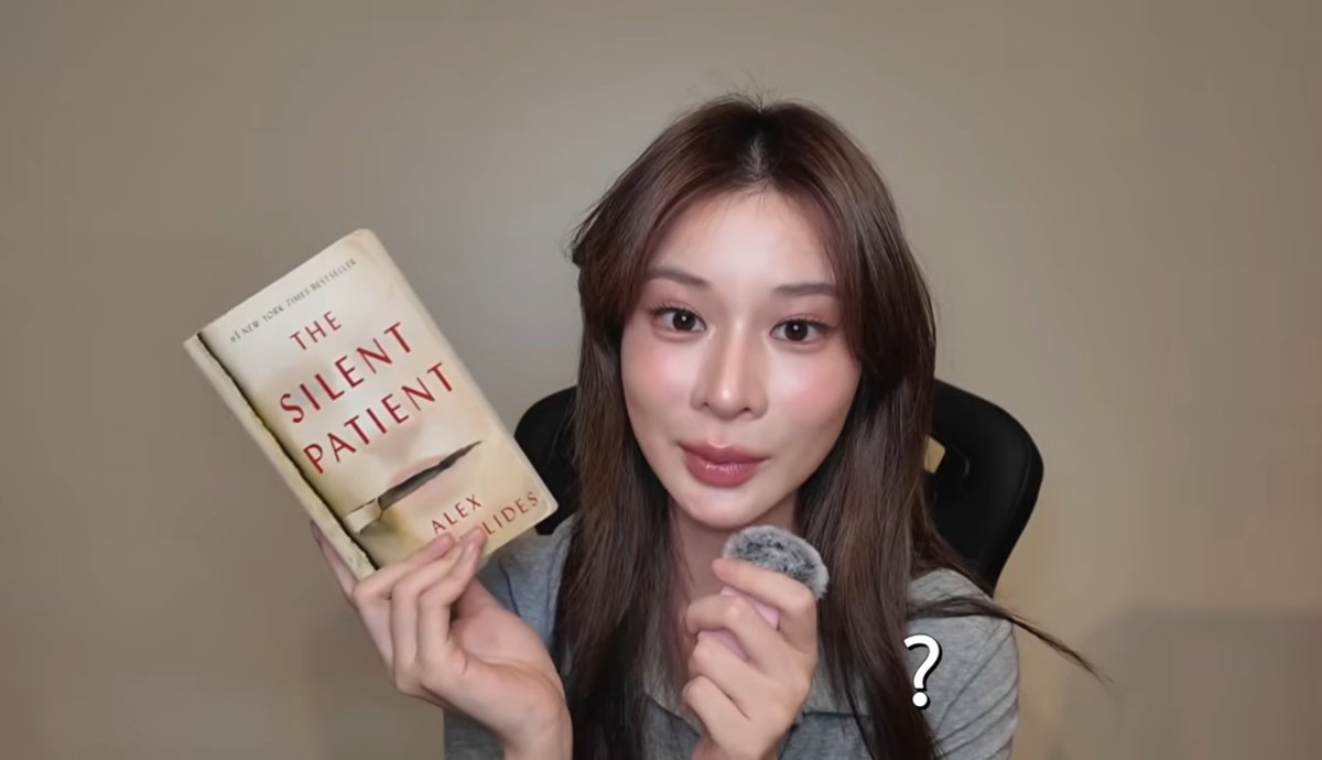 Raynuka_r's tweet image. ทริคการอ่านหนังสือภาษาอังกฤษของพี่เก้า
- เลือกแนวที่ชอบอ่าน
- เวลาอ่านไม่ต้องแปลทุกคำ ลอง skip ได้
- ใช้แอพพลิเคชั่นในการแปลภาษาพี่เก้าแนะนำ Cambridge english dictionary แปลอิ้ง เป็นอิ้ง และยกตัวอย่างคำที่มีความหมายเหมือนกัน
- Highlight คำศัพท์

พี่เก้าเอาหนังสือที่ชอบมาแชร์ มี…