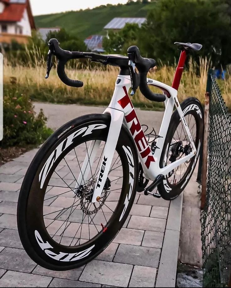 _T0xic_G's tweet photo. TREK 🥶 https://t.co/ufJkpwewMm