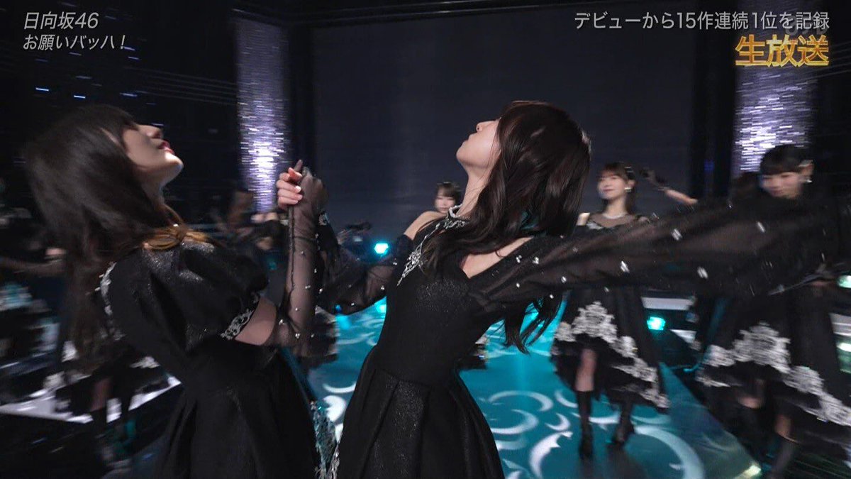 黒ドレス衣装でなおみくのペアダンスはヤバい 美しすぎて画面割れる