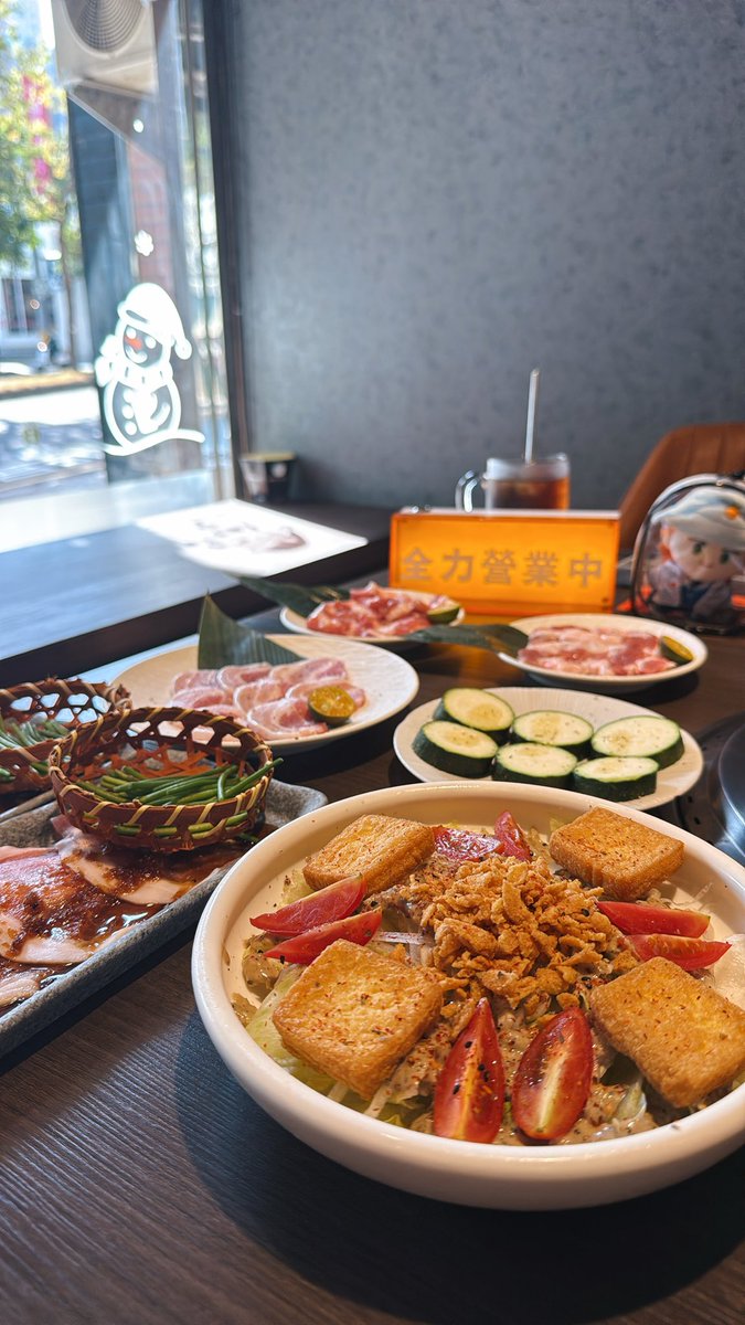 min_943's tweet photo. 吃肉！！！！ https://t.co/XKCxUQP5Ri