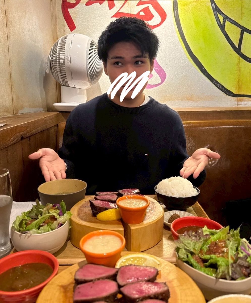 sora301j's tweet photo. 肉と男が大好き https://t.co/dcxw90WcdS