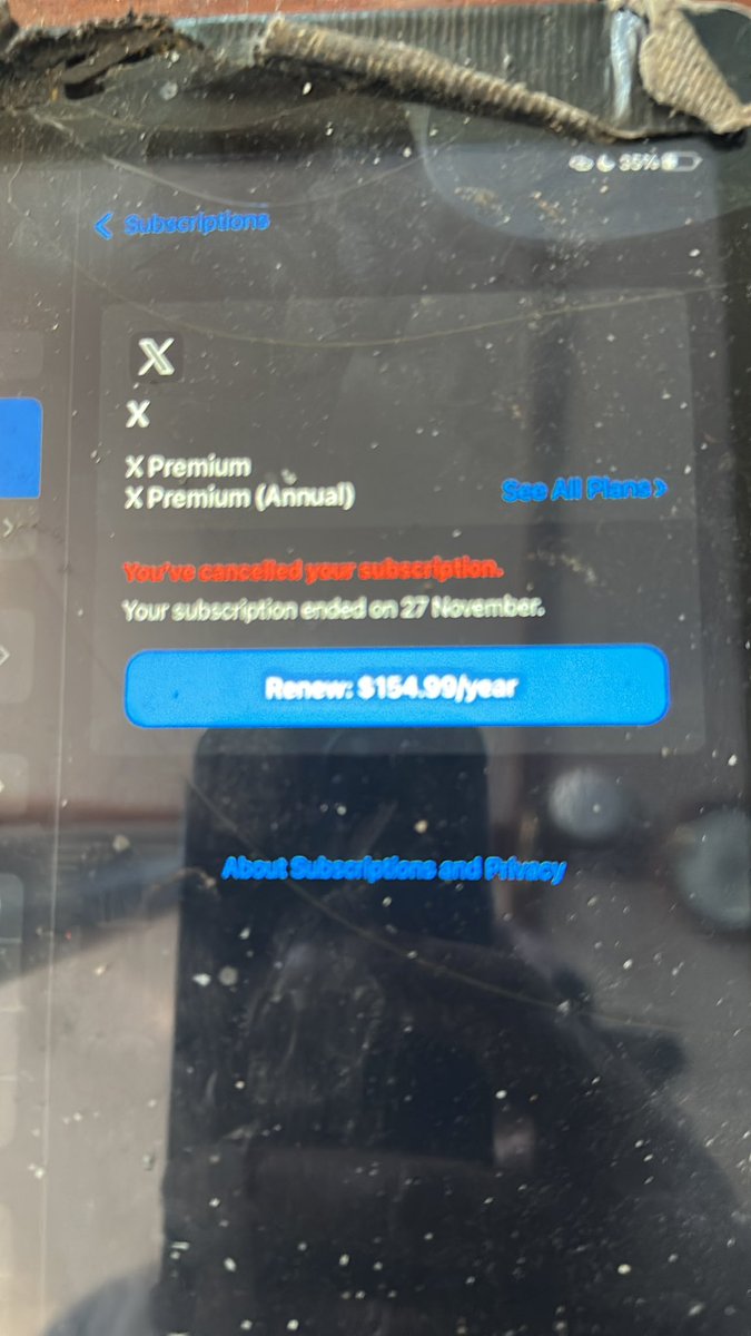 ryan_lodge33928's tweet photo. Hey Elon ya thief haven’t you got enough money you want to rip off the people who don’t want to pay for your product anymore and make it near impossible to cancel a subscription, I actually did but for some reason my account still got raided🤦‍♂️ oh and your AI bots are 💩at the no help desk….🖕