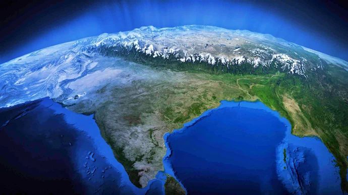IndianTechGuide's tweet image. 🚨 India just put the entire Himalayas in its highest earthquake danger zone for the first time ever.