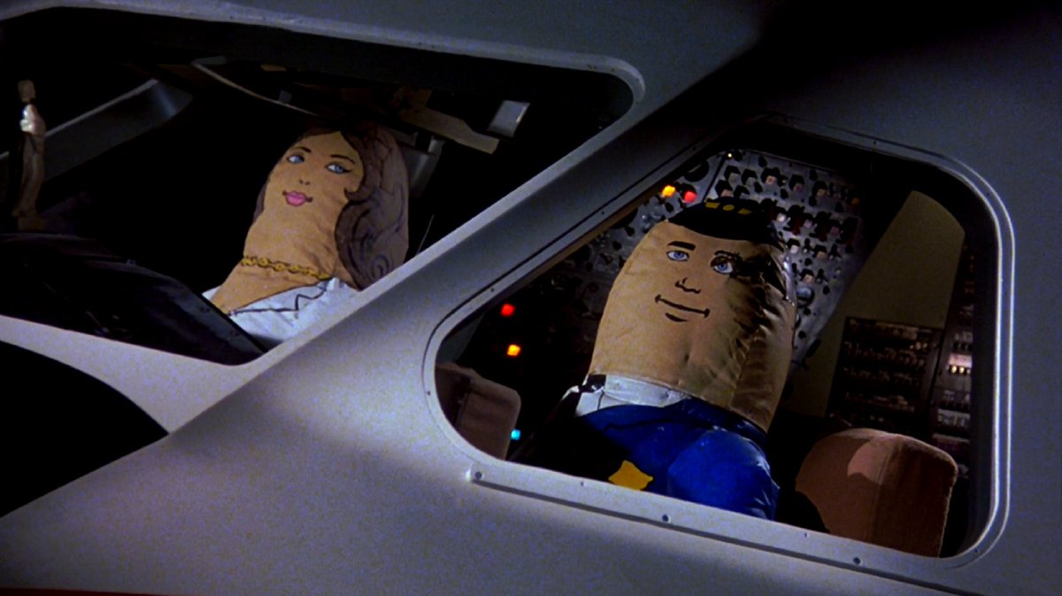 morph_chris's tweet image. Airplane 1980 #Airplane #screenshots #movie