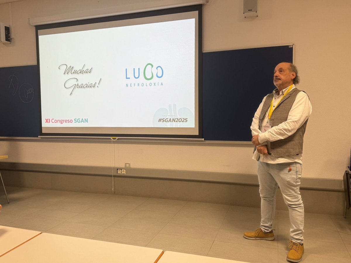 nefroLugos's tweet photo. Presencia de Nefro HULA en el Congreso de la Sociedad Gallega (SGAN). El Dr Calviño nos ilustra sobre el mejor acceso vascular para la hemodiálisis domiciliaria https://t.co/pdjyBeJhoK