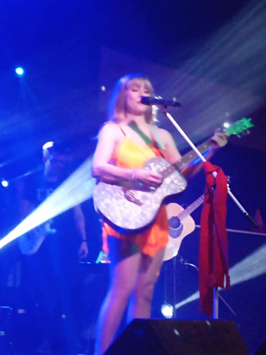 JosephMueller's tweet image. #Reputation a tribute to @taylorswift13, always a great show. Killer 2 hour set at #FatDaddys Mansfield