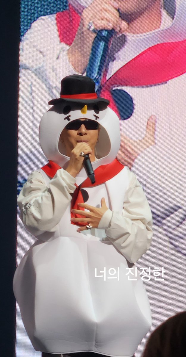 동사람 ⛄️ <a href="/Realtaeyang/">TAEYANG</a>
아 너무 귀여워 😢 ㅠㅠㅠㅠㅠㅠㅠ
귀여움 한도초과 💕 평생 동영배💕