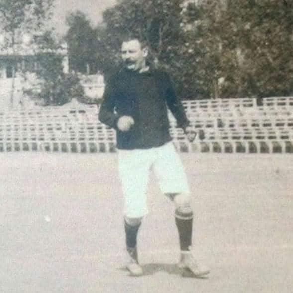 29 Novembre, 126 anys, per molts anys BARÇA !!!
#GràciesGamper