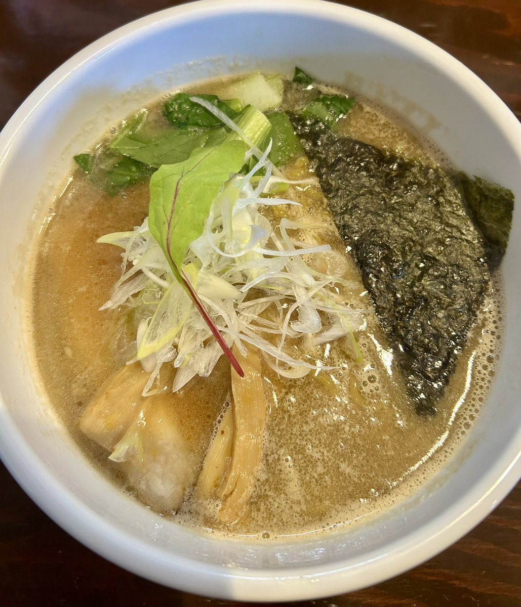 CmtKsss's tweet photo. 今日の一杯は、たけ田さんで醤油らーめん🍜ごちそうさま😋 https://t.co/tURYEyr9MV