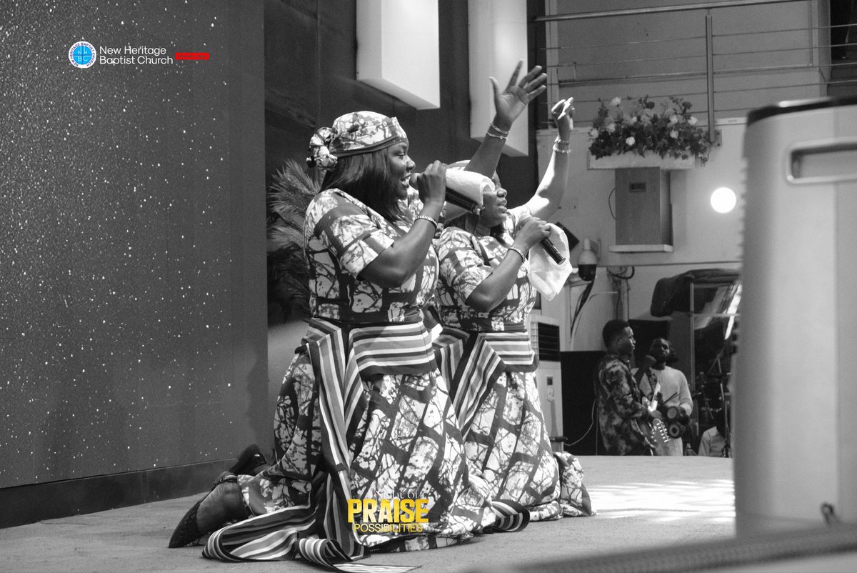 Hallelujah no go finish for my mouth 😆 

The night of praise possibilities is blissful 🔥 

#NightOfPraisePossibilities
#NHBCHQ
#HeritageVoices #PraiseAtmosphere
#GodOfPossibilities
#ManifoldGrace
#ManifoldGratitude