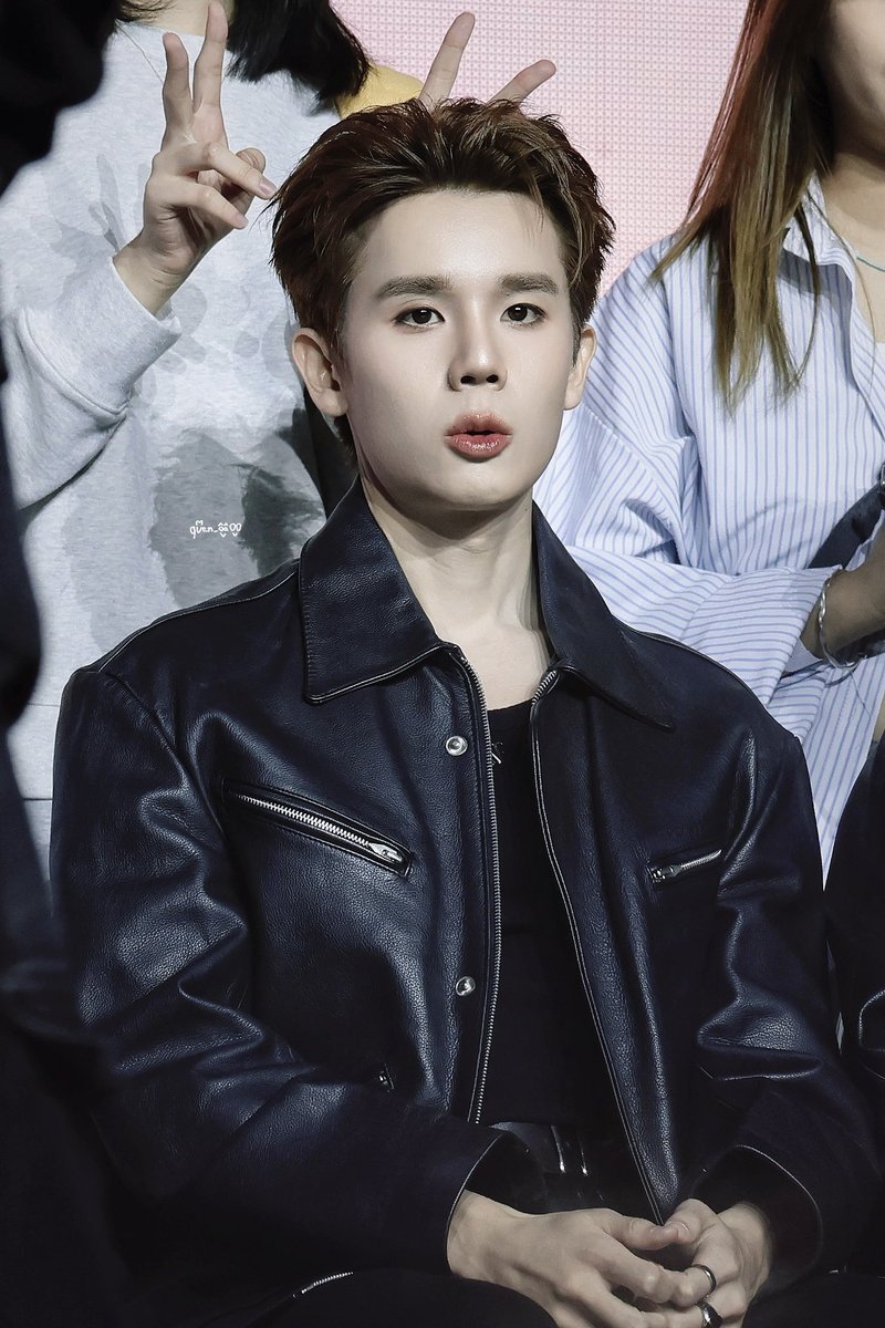 🫶🩵 <a href="/jimmyyjp_/">Thapfah Kittipokin, M.D. Deputy Hospital Director</a> 
#JimmySeaFanconD1 #jimmyyjp