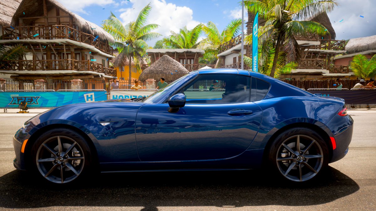 YuzuHatsuseno's tweet image. ロードスターRFでぶらぶらしながら写真撮りー❗️
ロードスターって可愛い車だけど、それに加えてRFは横から見ると超カッコいい😆
#FH5 #ForzaHorizon5